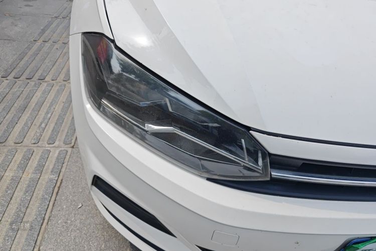 Volkswagen Polo 2020 car image #8