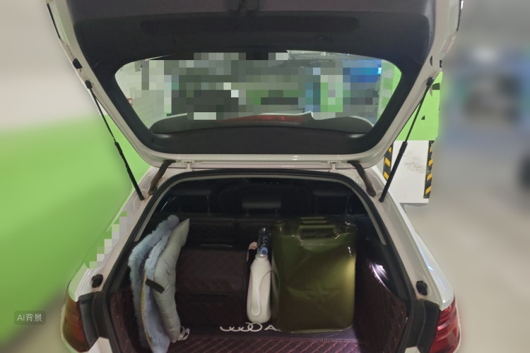 Audi A3 2019 car image #21