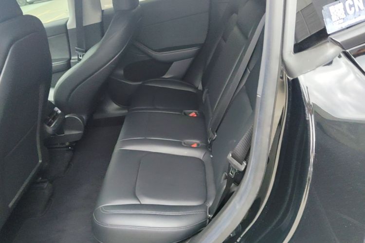 Tesla Model Y 2022 #17 Tesla Model Y 2022 immagine di auto #17