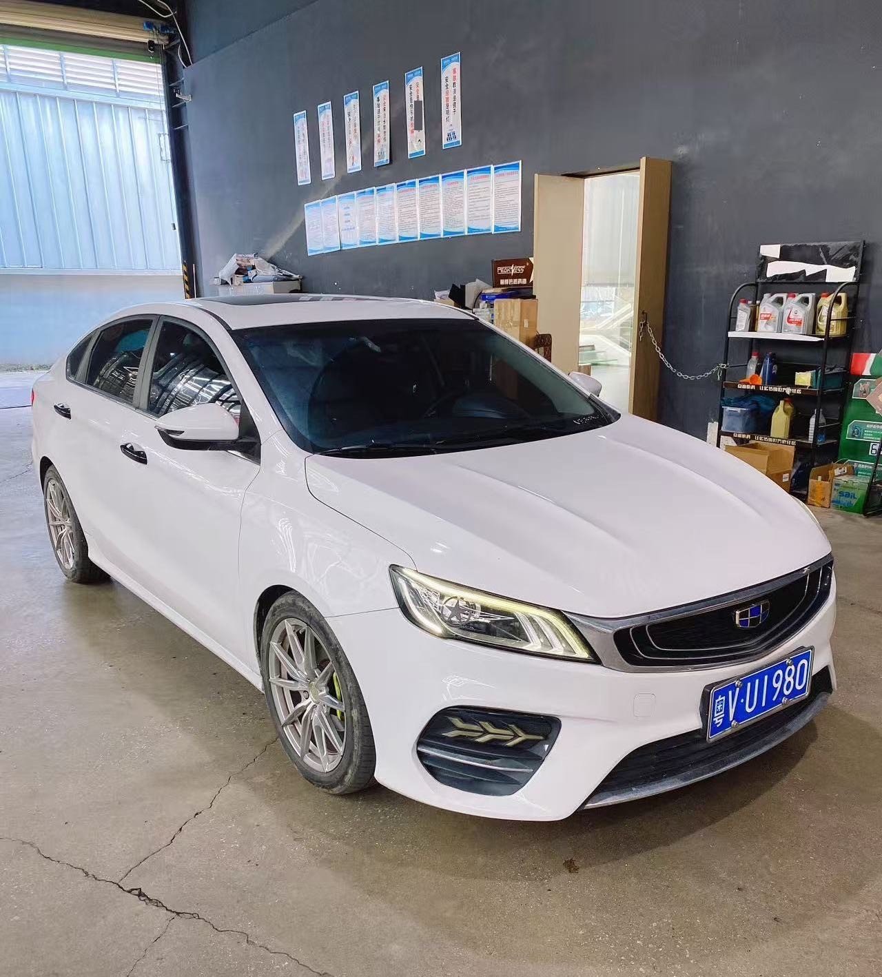 GEELY Binray 2019 #2 GEELY Binray 2019 car image #2