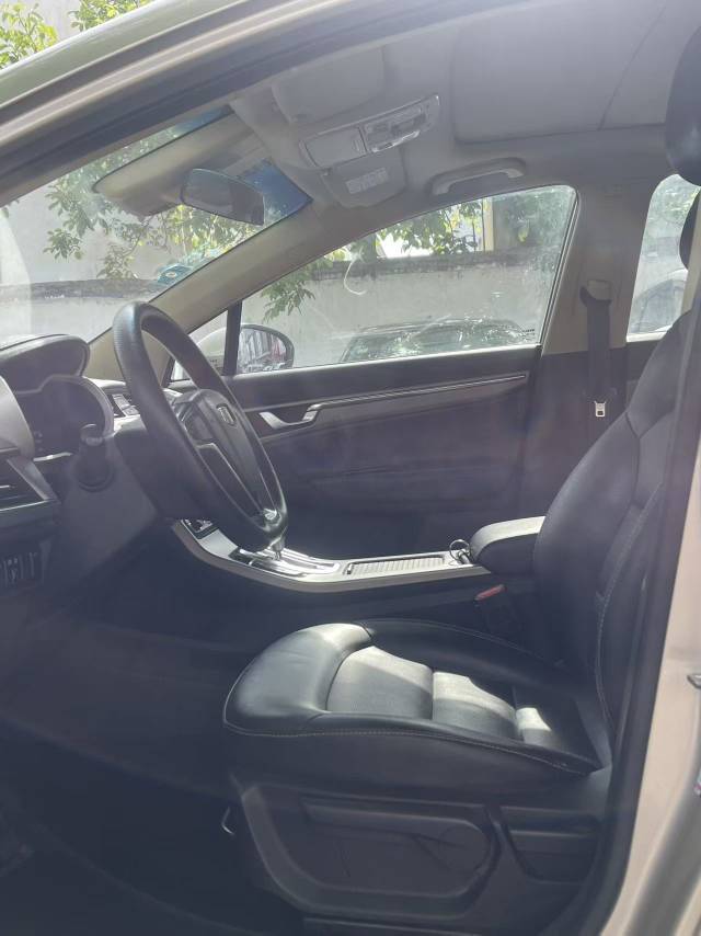 GEELY Emgrand GS 2018 car image #4