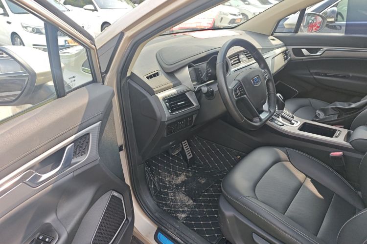 GEELY Emgrand GS 2019 صورة سيارة #16