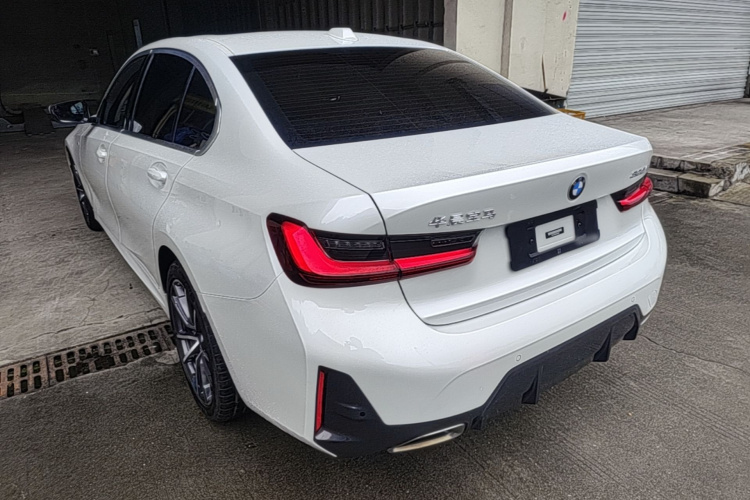 BMW 3 Series 2023 #7 BMW 3 Series 2023 car image #7