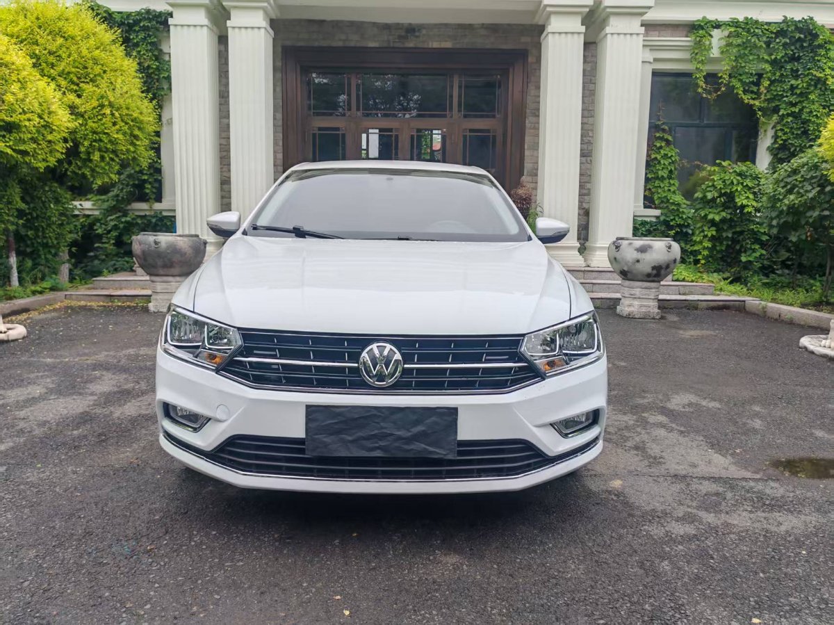 Volkswagen Bora 2021 car image 