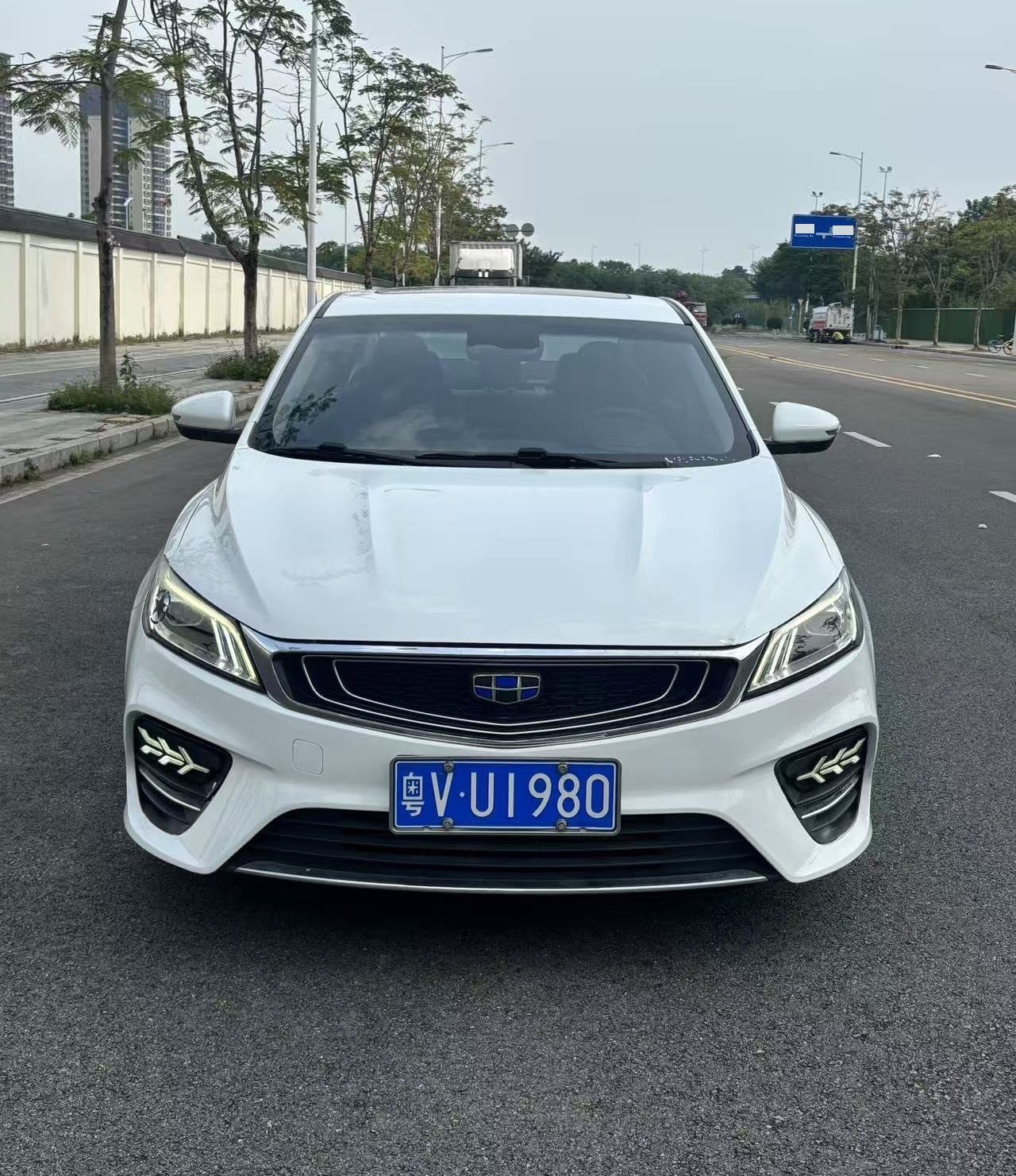 GEELY Binray 2019 изображение автомобиля #2