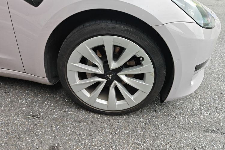 Tesla Model 3 2023 #9 Tesla Model 3 2023 immagine di auto #9