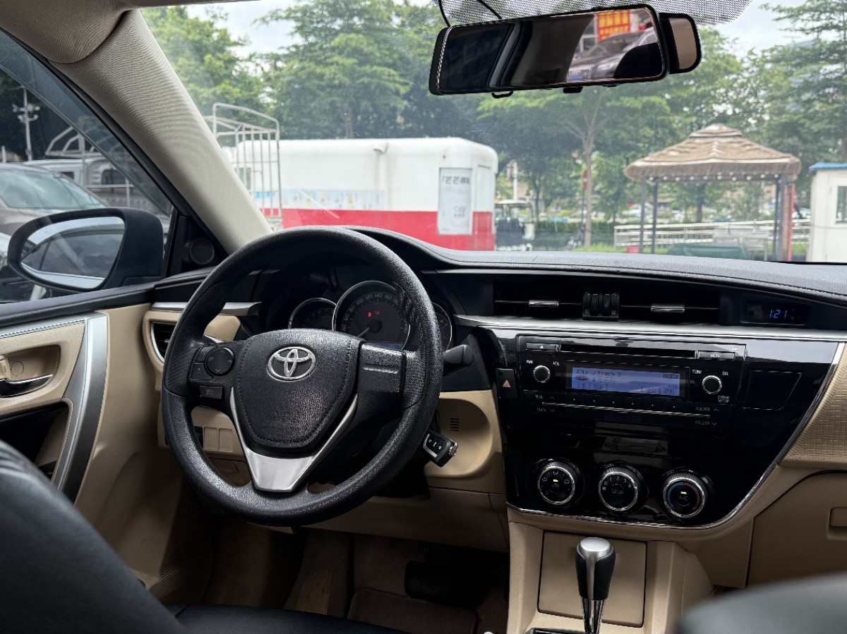 2015 immagine di auto #4