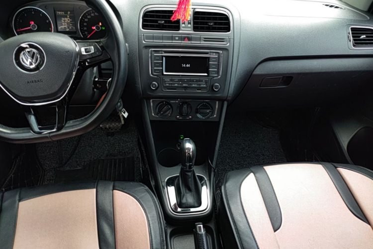 Volkswagen Polo 2018 #13 Volkswagen Polo 2018 car image #13