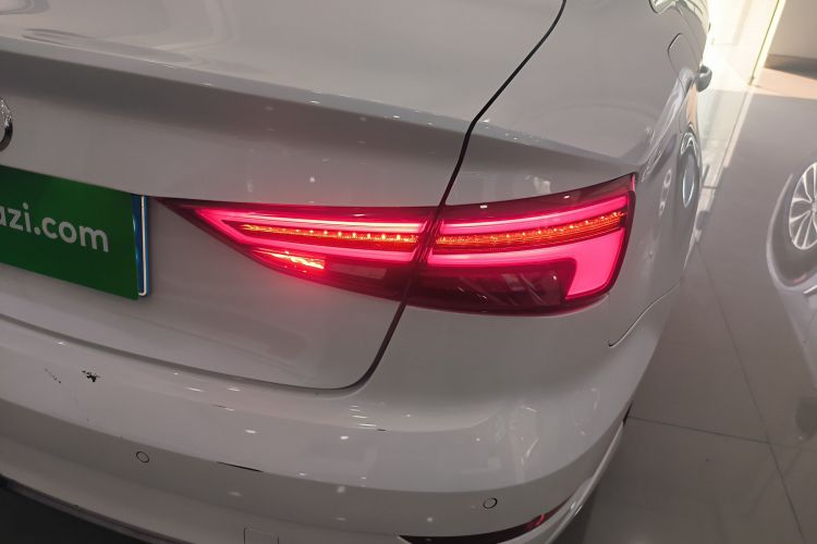 Audi A3 2019 #8 Audi A3 2019 car image #8