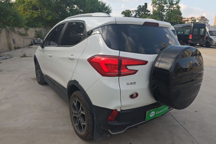 BYD Yuan Pro 2021 #5 BYD Yuan Pro 2021 car image #5