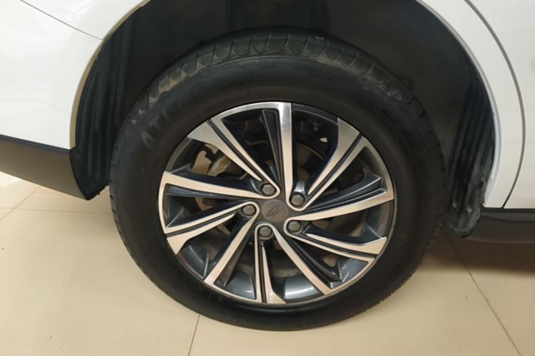 GEELY Vision X6 2020 car image #10