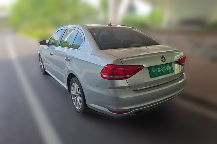 Volkswagen Lavida 2015 car image #5
