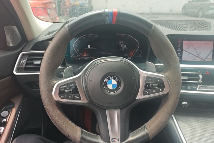 BMW 3 Series 2021 car image #11