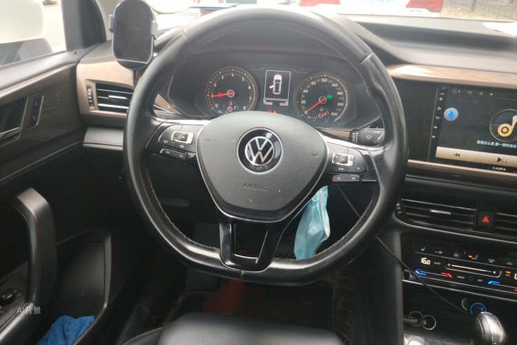 Volkswagen Tharu 2021 #12 Volkswagen Tharu 2021 car image #12