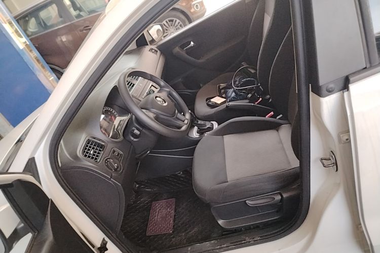 Volkswagen Polo 2018 #16 Volkswagen Polo 2018 car image #16