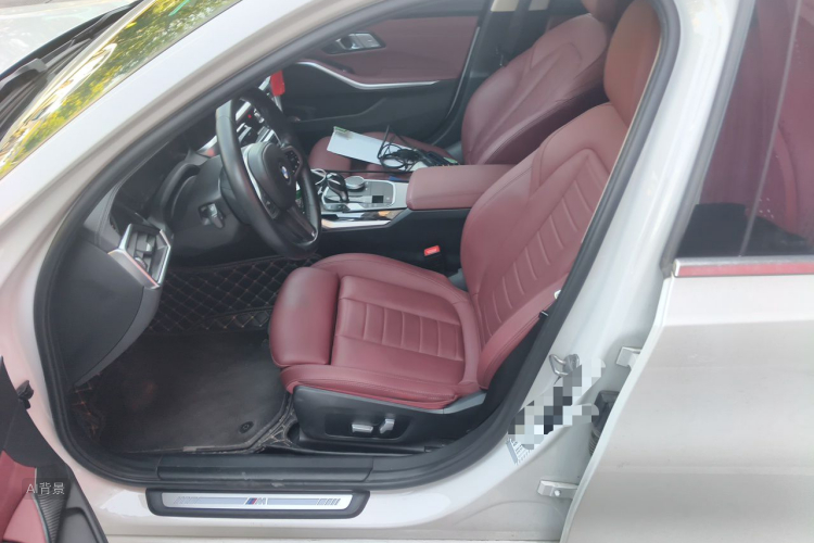 BMW 3 Series 2021 car image #17