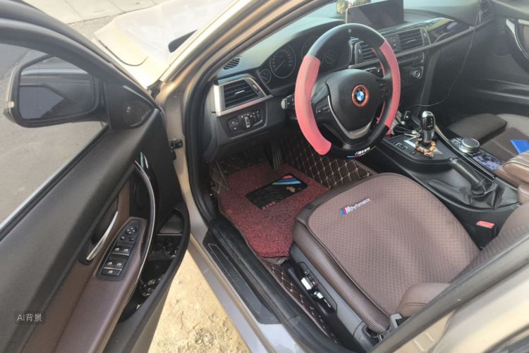 BMW 3 Series 2019 #18 BMW 3 Series 2019 صورة سيارة #18