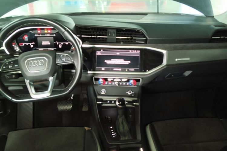 Audi Q3 2022 #10 Audi Q3 2022 car image #10