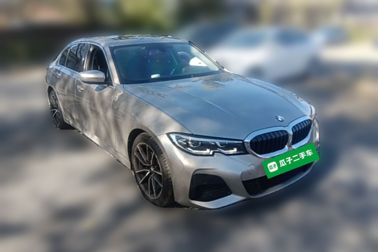 BMW 3 Series 2021 #4 BMW 3 Series 2021 صورة سيارة #4