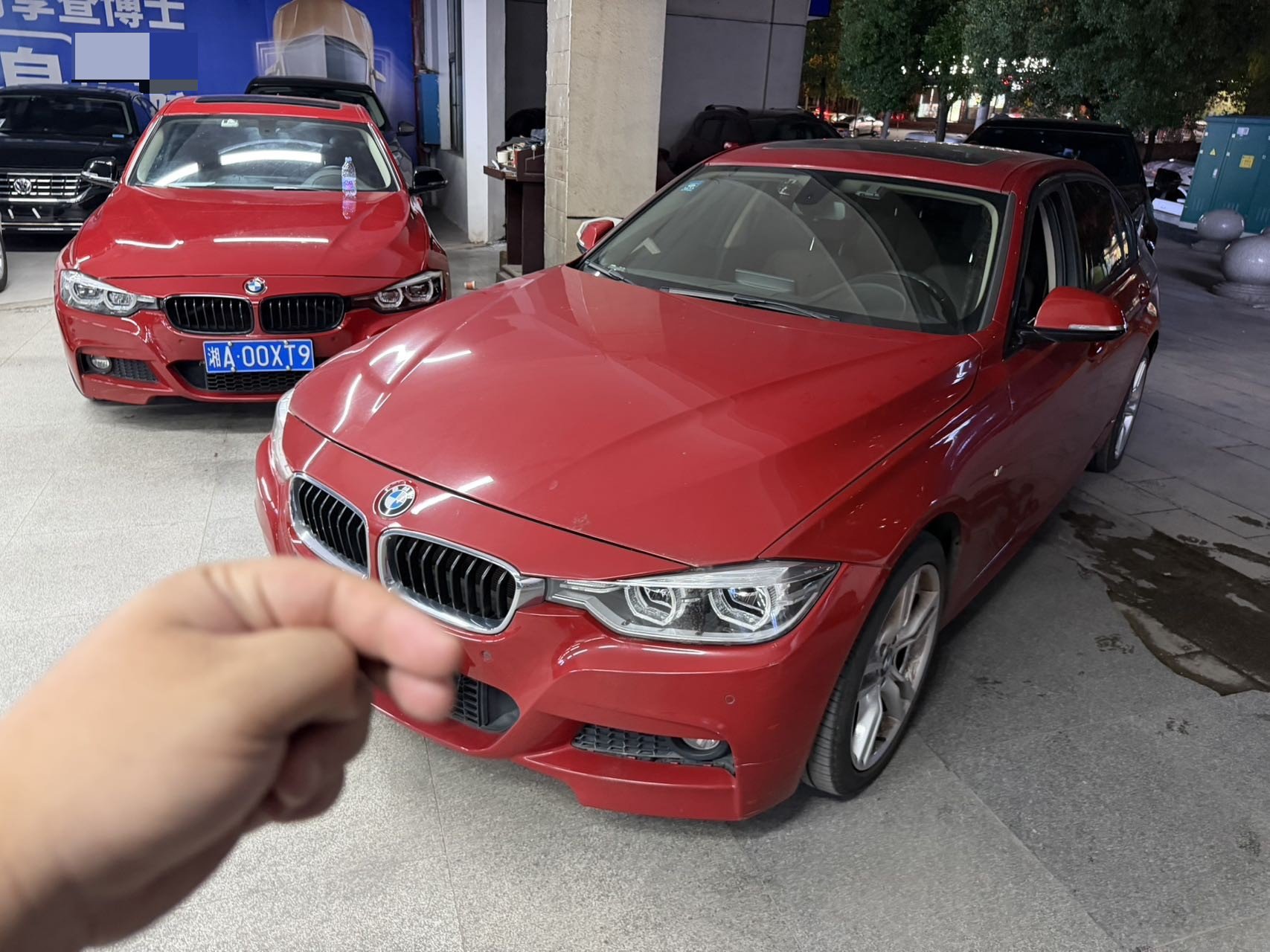 BMW 3 Series 2018 car image 