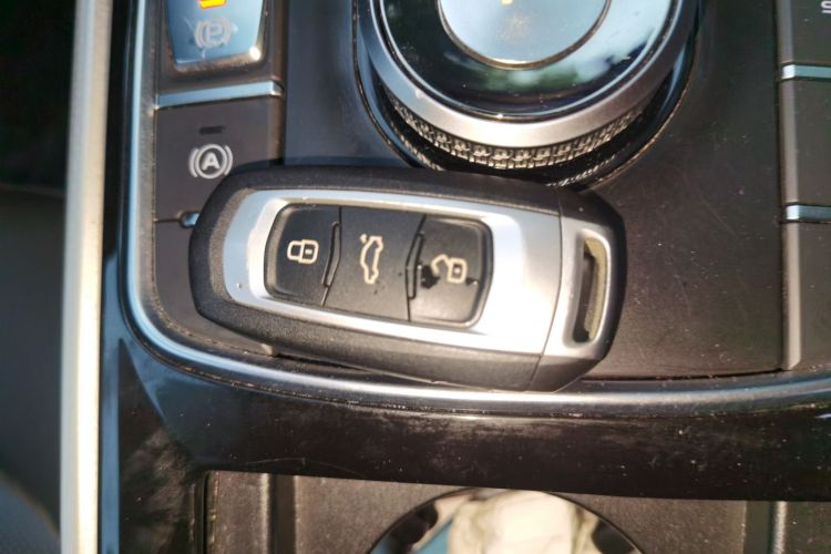 GEELY Emgrand GSe 2019 #11 GEELY Emgrand GSe 2019 immagine di auto #11