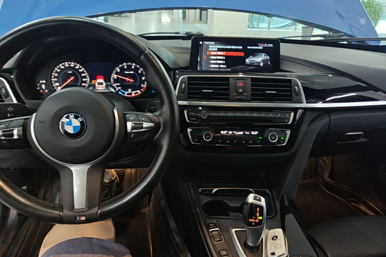 BMW 3 Series GT 2021 #10 BMW 3 Series GT 2021 car image #10