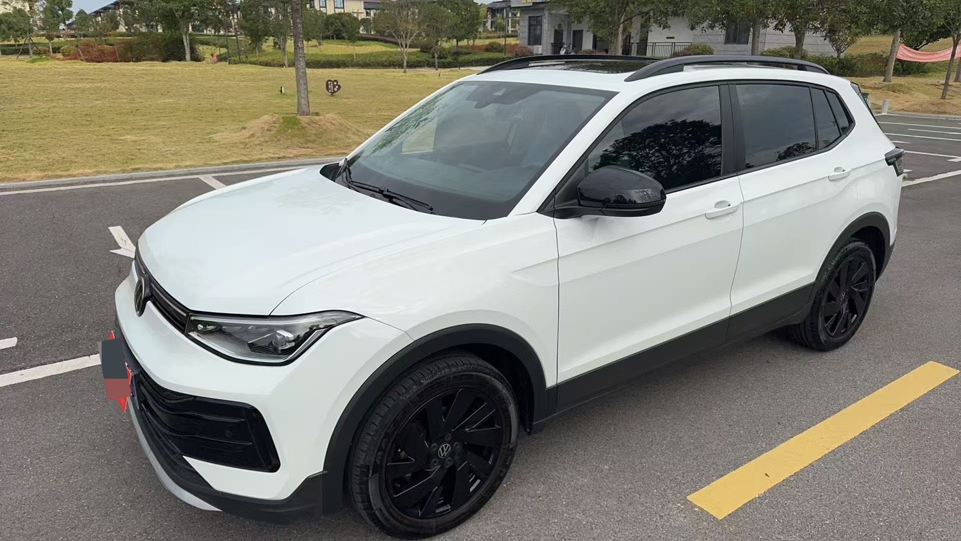 Volkswagen Tharu 2025 car image 