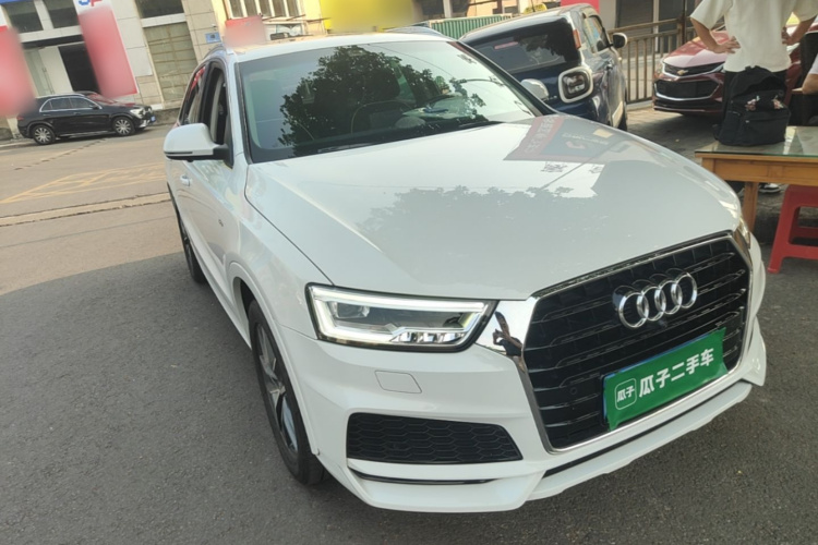 Audi Q3 2019 #4 Audi Q3 2019 car image #4