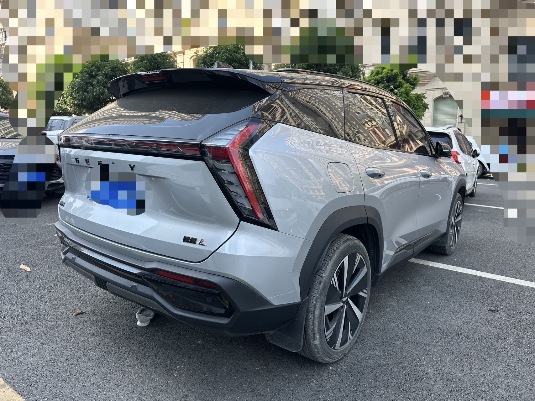 GEELY Boyue L 2023 immagine di auto #10