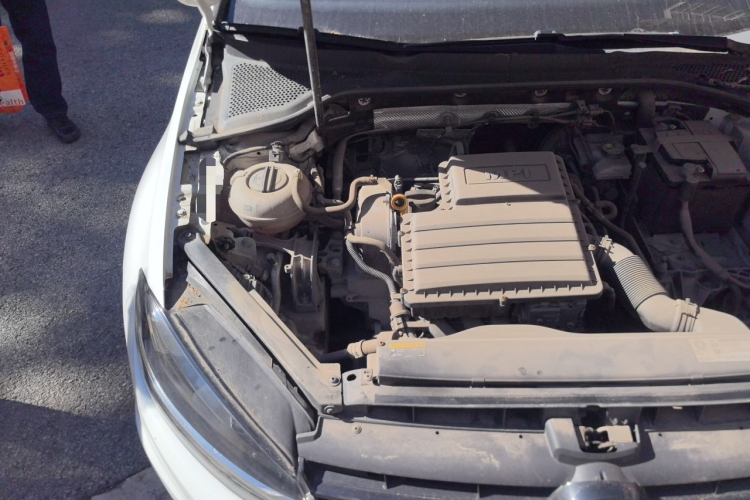 Volkswagen Golf 2018 car image #22