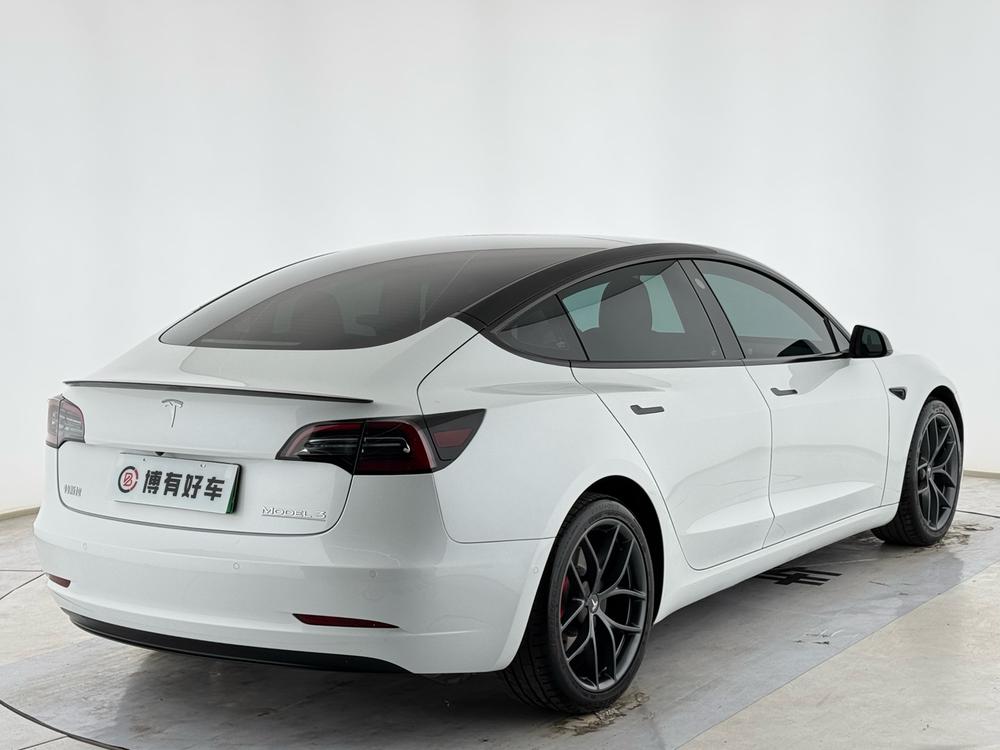 2021 car image #7