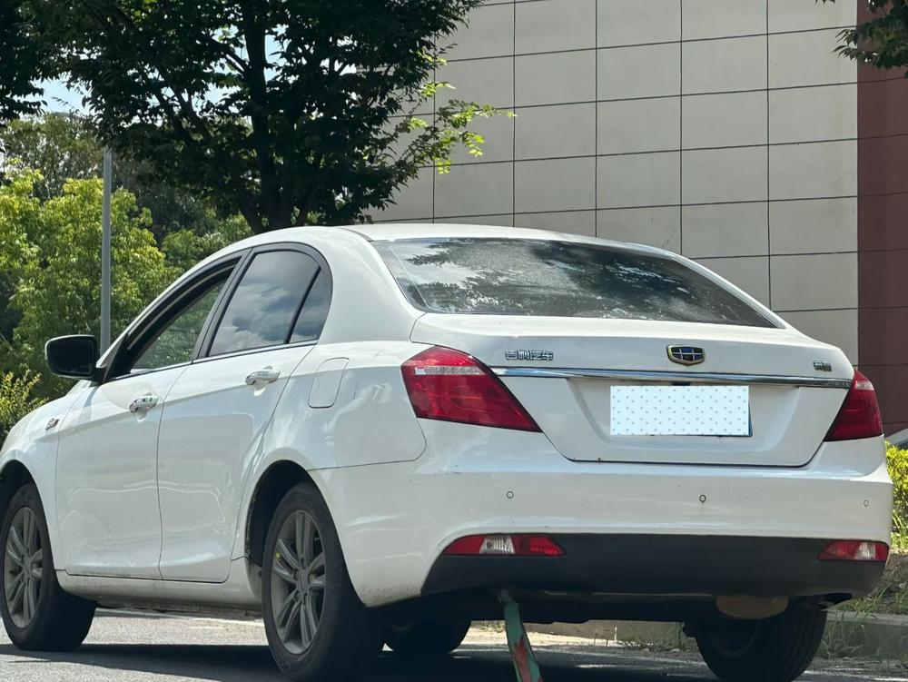 GEELY Emgrand 2017 #3 GEELY Emgrand 2017 car image #3
