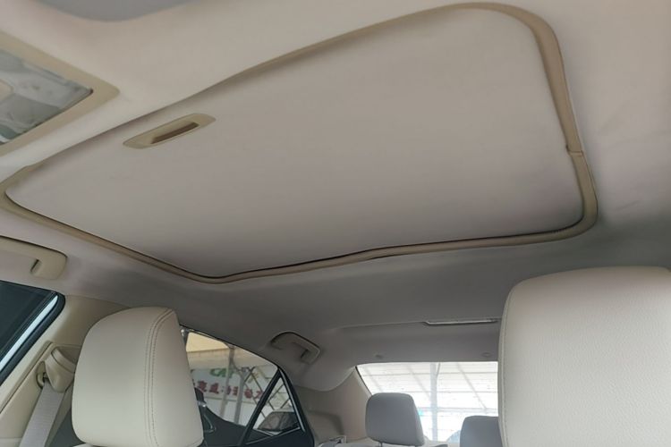 Toyota Corolla 2016 #18 Toyota Corolla 2016 car image #18
