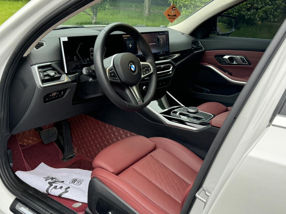 BMW 3 Series 2024 #11 BMW 3 Series 2024 car image #11