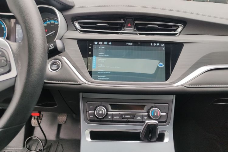 GEELY Emgrand 2021 #13 GEELY Emgrand 2021 car image #13