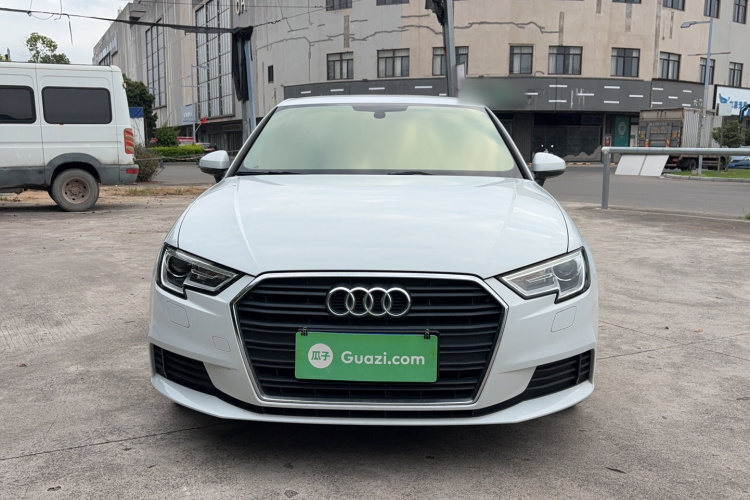 Audi A3 2018 #3 Audi A3 2018 car image #3