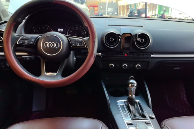 Audi A3 2019 #10 Audi A3 2019 car image #10