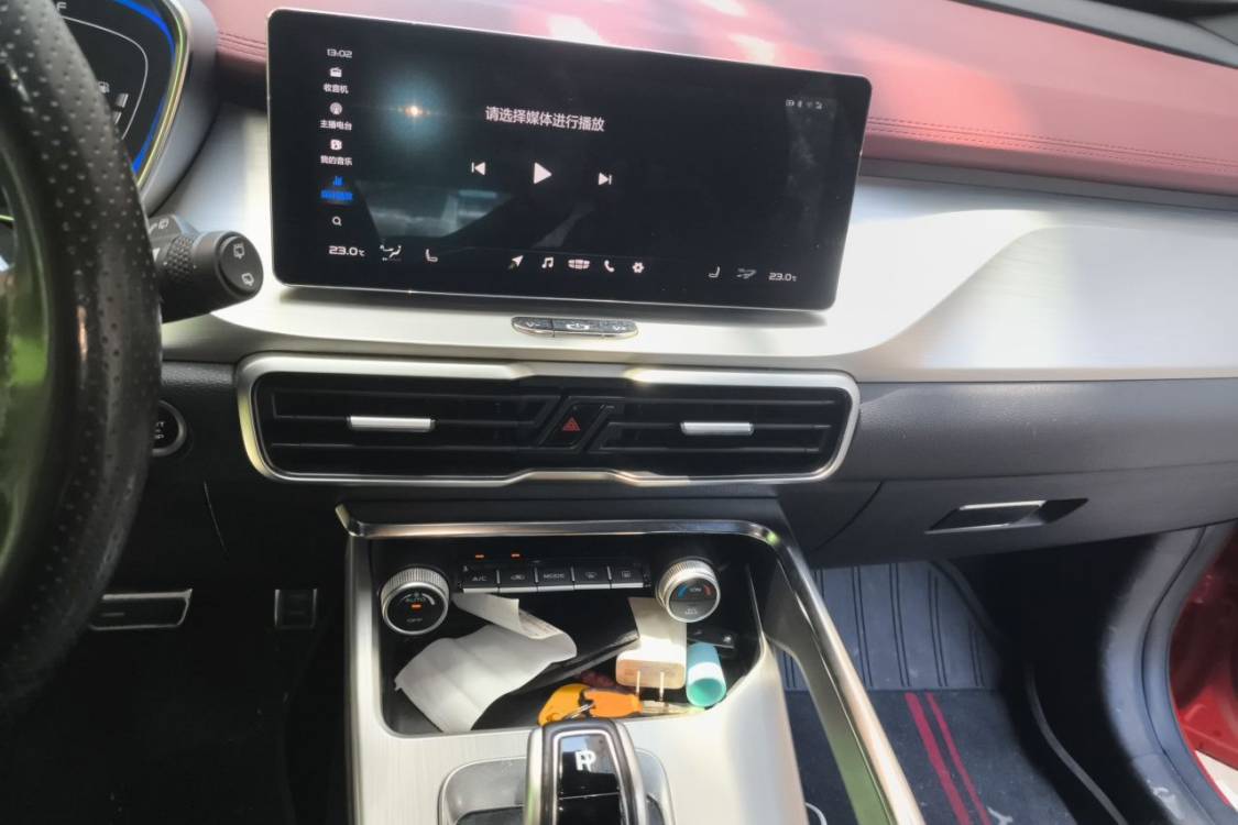 GEELY Coolray 2019 #26 GEELY Coolray 2019 car image #26