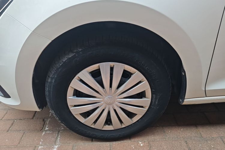 Volkswagen Santana 2022 car image #9