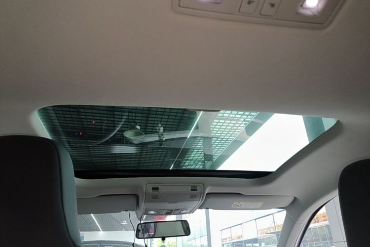 Volkswagen Polo 2021 car image #18