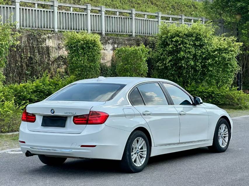 BMW 3 Series 2013 image de voiture #9