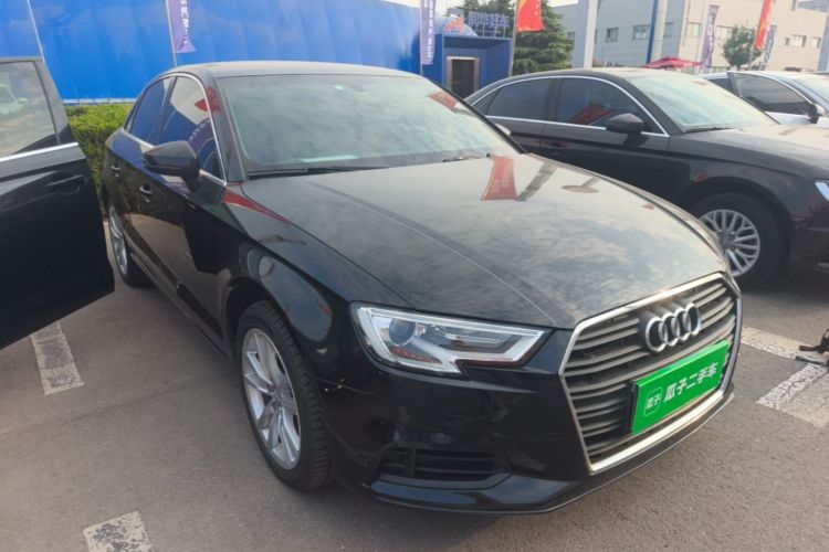 Audi A3 2018 car image #4