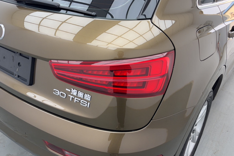 Audi Q3 2018 #7 Audi Q3 2018 car image #7