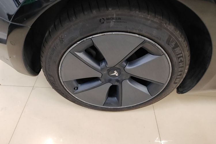 Tesla Model 3 2021 #10 Tesla Model 3 2021 immagine di auto #10