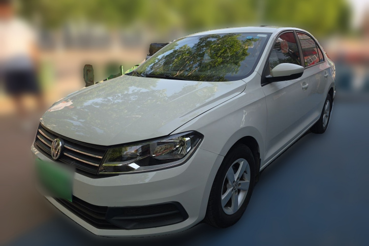 Volkswagen Santana 2018 car image #2