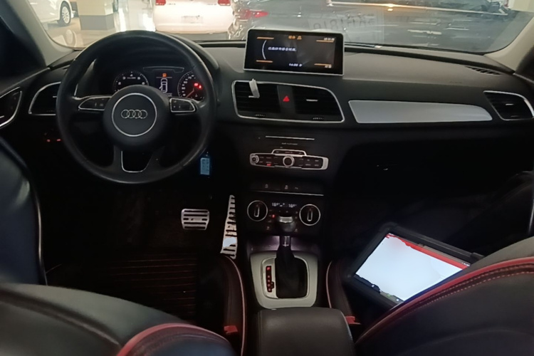 Audi Q3 2019 #10 Audi Q3 2019 immagine di auto #10