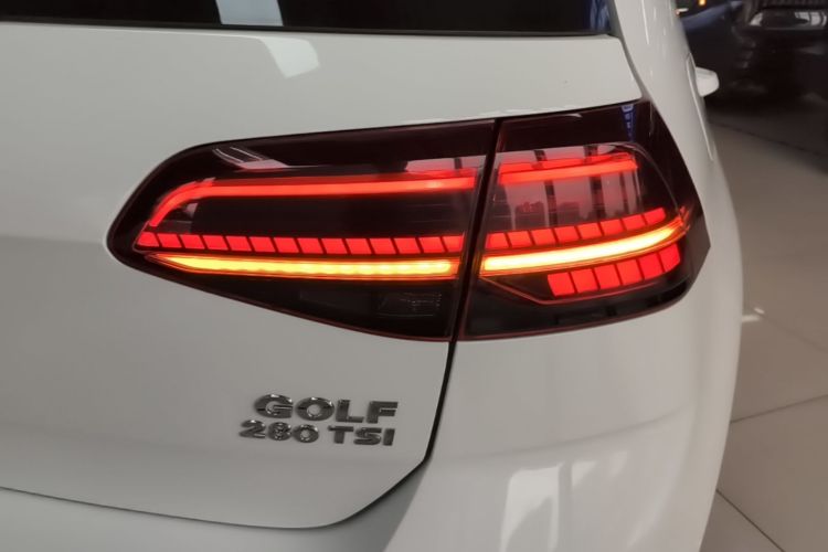 Volkswagen Golf 2019 #8 Volkswagen Golf 2019 car image #8