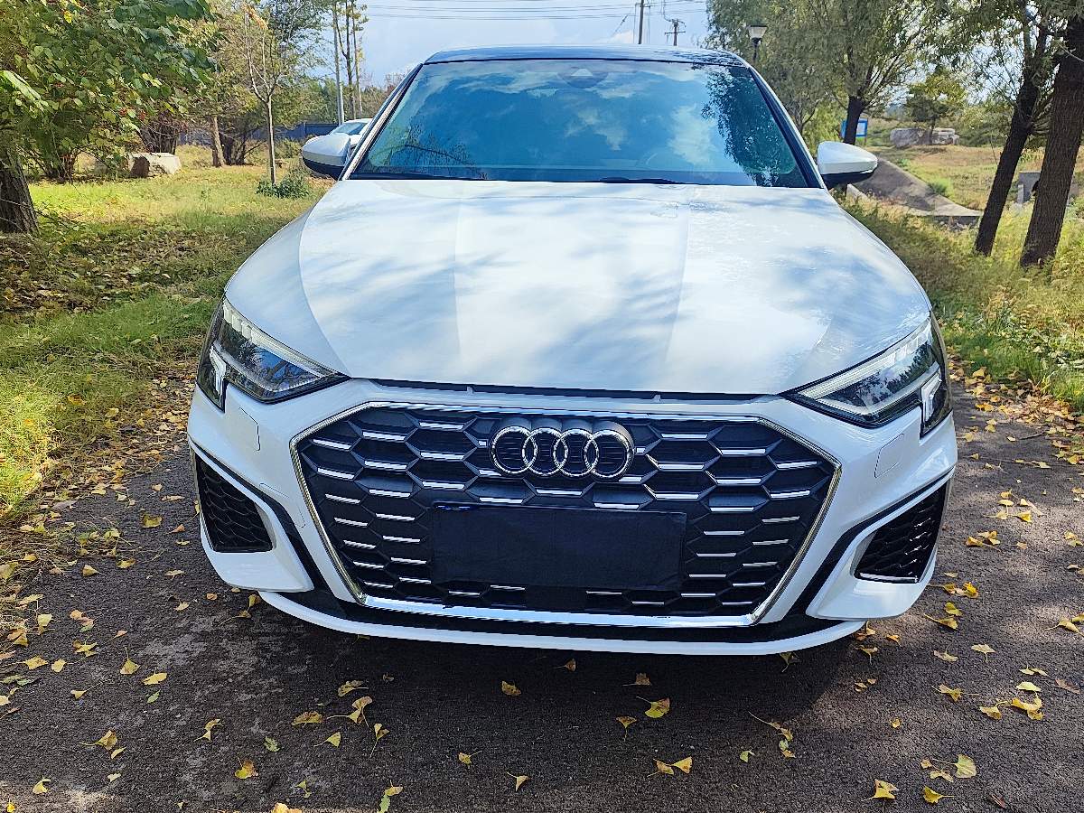 Audi A3 2023 صورة سيارة #5