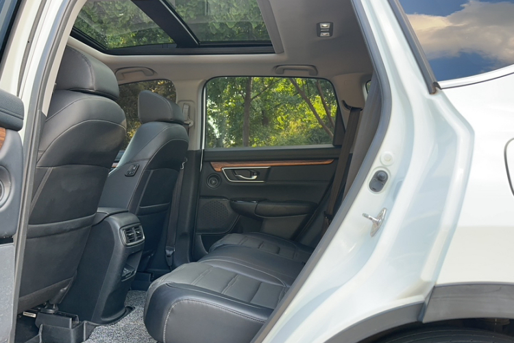 Honda CR-V 2018 #12 Honda CR-V 2018 car image #12