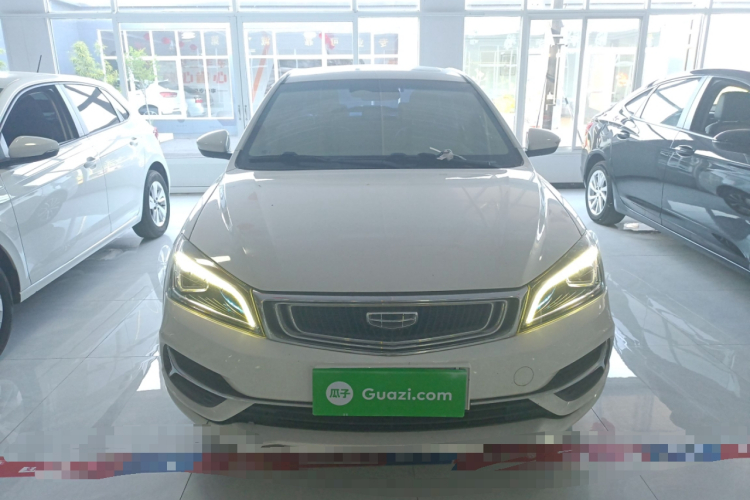 GEELY Emgrand 2020 car image #3